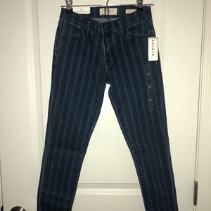 Pacsun Ankle Jegging